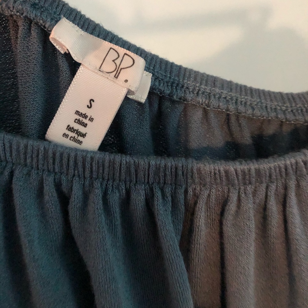 Nordstrom Rack Tops - Picture 4 of 4